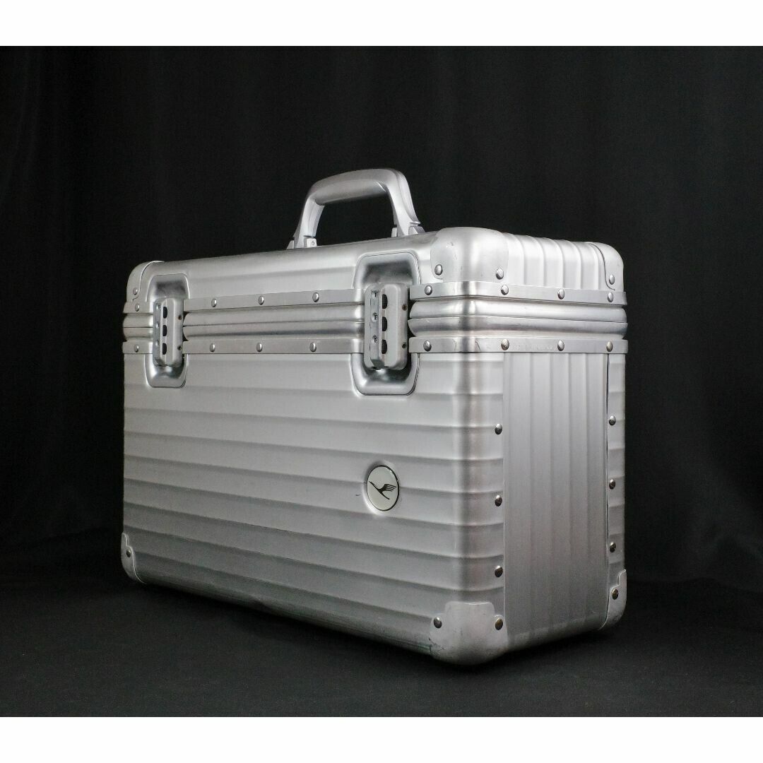 Rimowa Topas Pilot Case 29L Silver 2 Wheel Luggage travel Rimowa Topas Pilot Case 29L Silver 2 Wheel Luggage travel