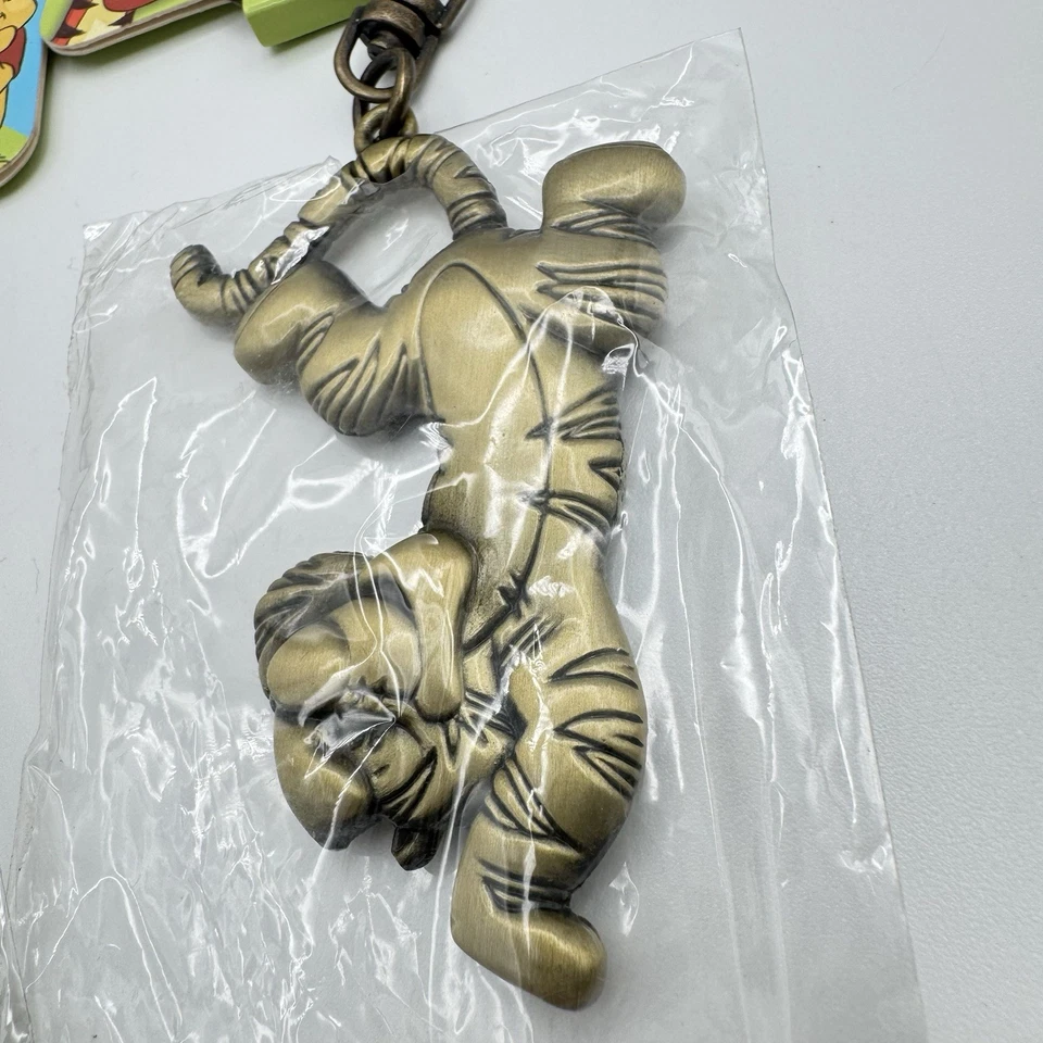 Disney Тигр фигурка золотой цвет олова брелок новый с ярлыками лот 3 - Изображение 4 из 4