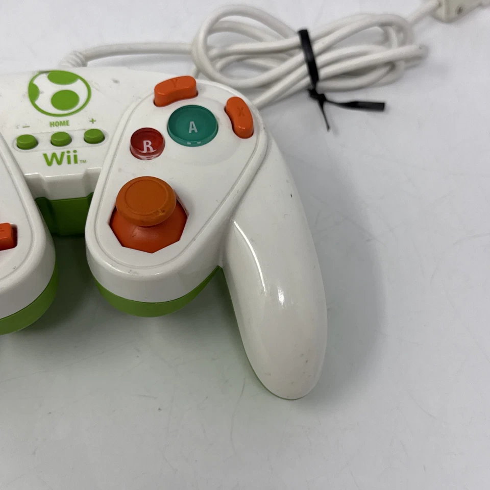 PDP Wii Wii U Pad de Lucha con Cable Controlador Clásico Diseño GameCube Yoshi 085-006 Foto 3 de 4