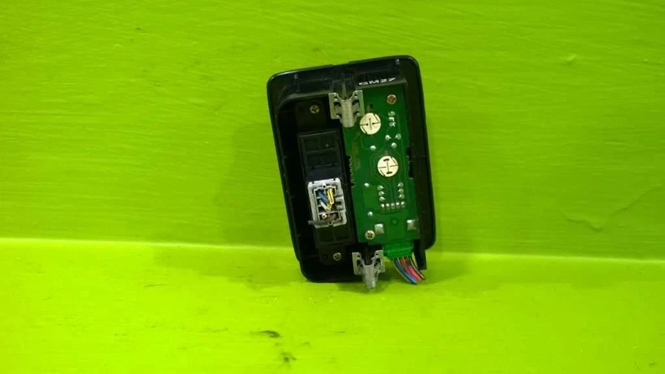 95 96 97 98 Interruptor de aire acondicionado trasero OASIS ODYSSEY OEM 356-3 Foto 2 de 2