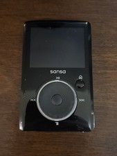 SanDisk Sansa Fuze 4GB Digital Media MP3 Player Black. Turns On, Untested