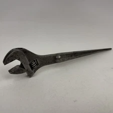 KLEIN Tools 3239 16” 1 1/2 Adjustable Alignment Spud Wrench Steelworker Ironwork