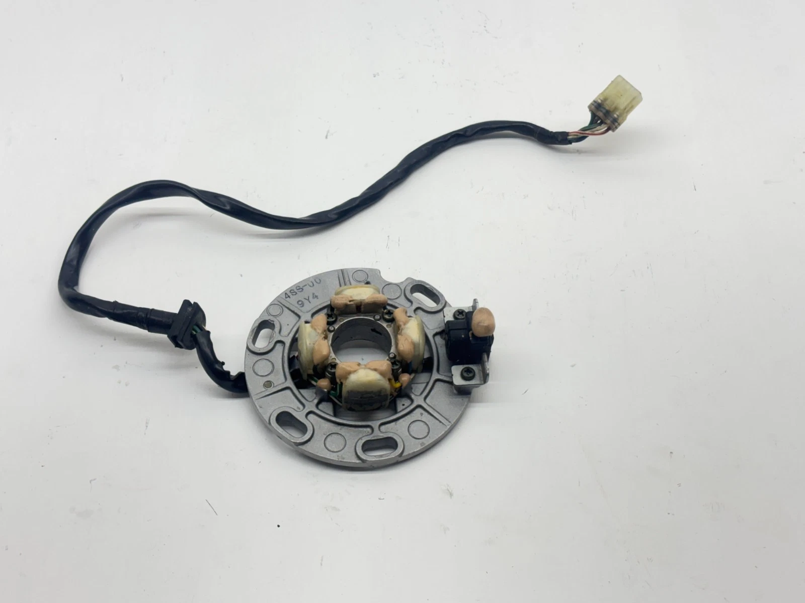 2000 Yamaha YZ125 Stator Magneto Coil Alternator Generator OEM 4SS-85560-04-00