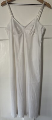 Vintage Lingerie Vanity Fair White Full Length Lace Trimmed Slip Pinup Dress 34L