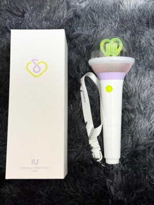 IU ペンライトver.3 2個 iu ワールドツアー ペンライト IU Official Pen Light Stick ver.3 I
