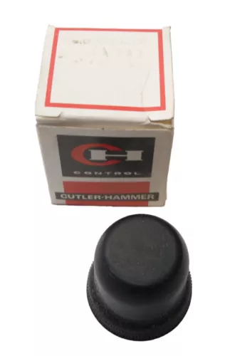NEW CUTLER HAMMER 10250TA3 /A2 BLACK RUBBER PUSHBUTTON BOOT