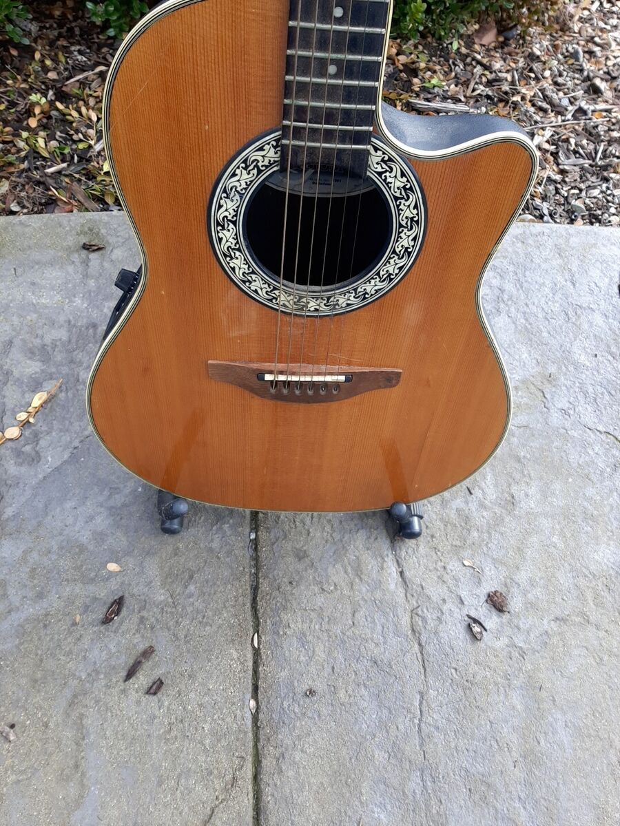 ovation acoustic electric guitar 1861 Balladeer. USA MADE No ovation acoustic electric guitar 1861 Balladeer. USA MADE No
