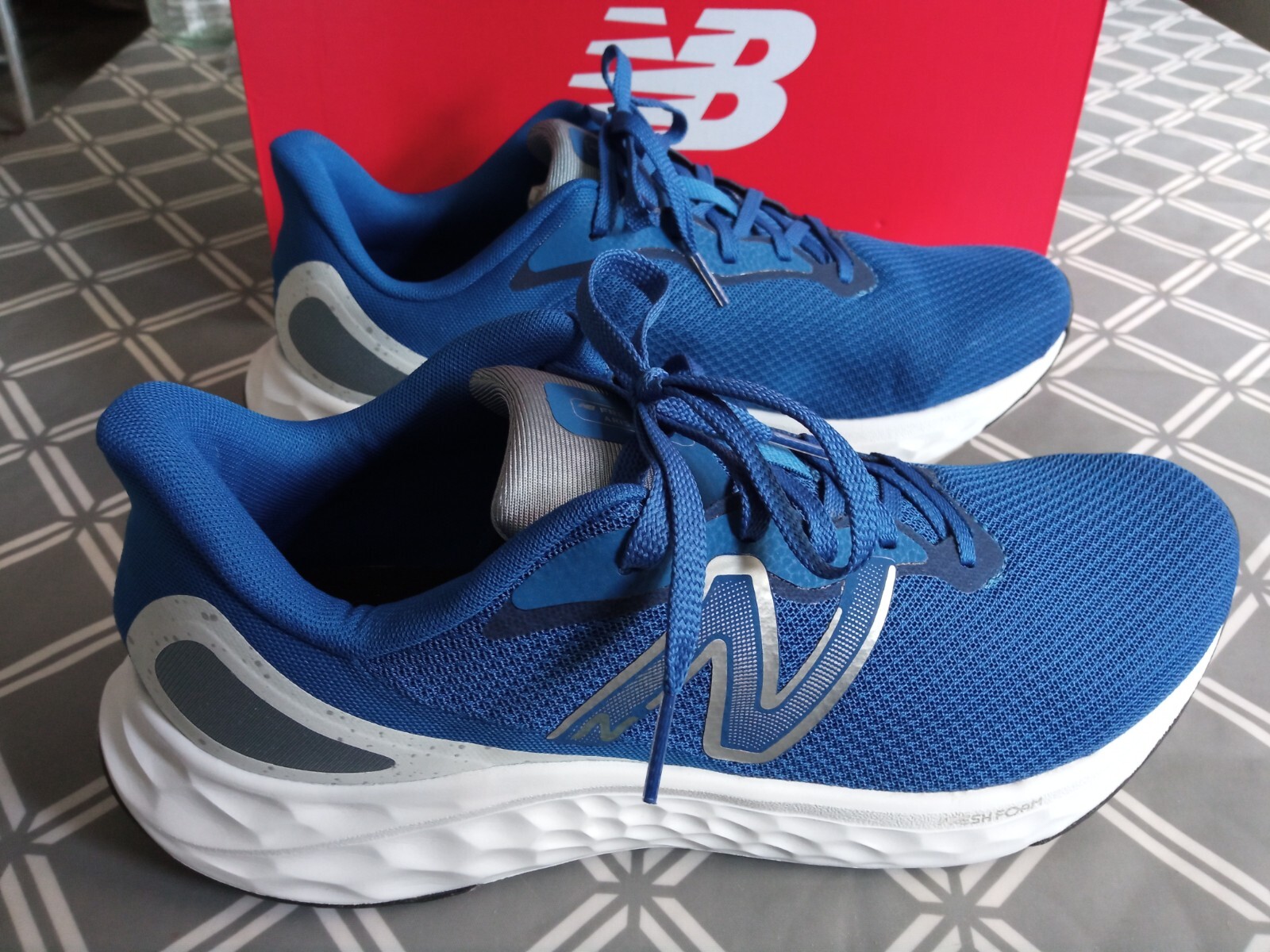 New Balance Fresh Foam Arishi V4 Men s Running Shoes UK Size 10 Used New Balance Fresh Foam Arishi V4 Men s Running Shoes UK Size 10 Used