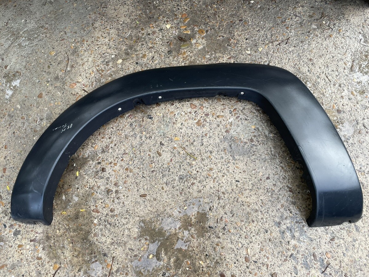 ATI Fender Trim 自動車用アクセサリー 71yDbafYSEL._UF350,350_QL80_.jpg
