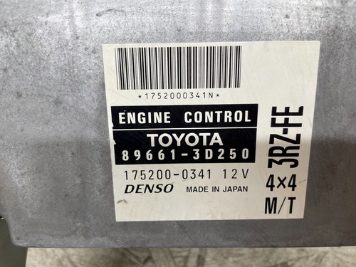 1998 Toyota 4Runner 2.7L 3RZ-FE M/T ECU PCM 89661-3D250 ENGINE COMPUTER USED - Picture 4 of 12