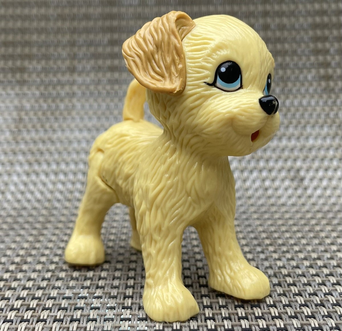 2009 Barbie Potty Training Pups Yellow Boy Dog Blue Eyes | eBay