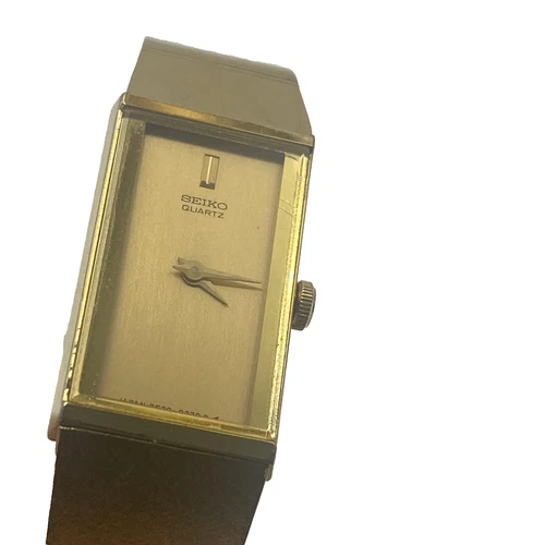 Vintage Seiko Womens Gold Tone Bangle Bracelet Watch Gold Dial Quartz 2220-2650