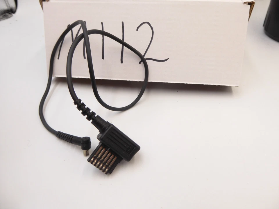 Metz Co-axial Synch Cable 45-47 for 45CL-1, CL-3, CL-4, CT-3, CT-4 and 60CT-4 - Image 2 of 3