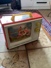 Vintage Fisher-Price Schermo Gigante Music Box TV London Bridge/Row your Boat 1966