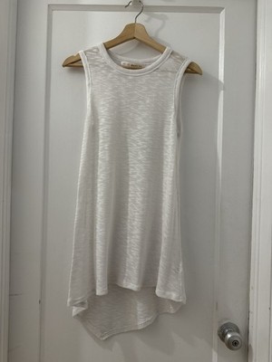 White Knit Sheer Blouse Top Sleeveless Rounded Neckline Longer Back Side Flowy