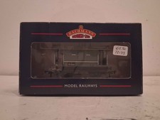 Bachmann 33-803 20 Ton Brake Van BR Grey Unfitted