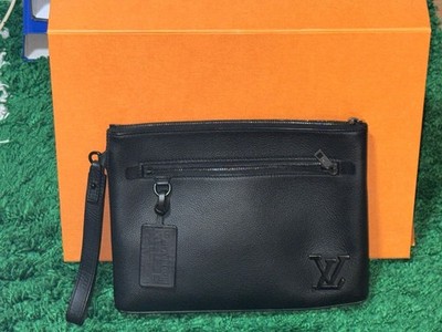 Louis Vuitton Pochette Leather Bag