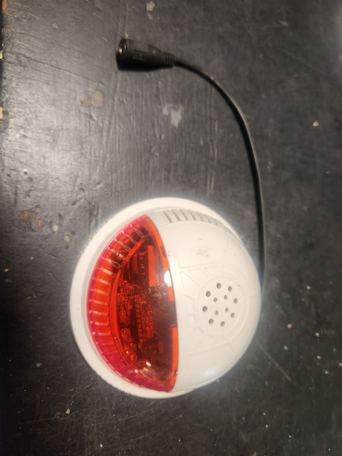 FortrezZ SSA1 Wireless Z-Wave Siren & Strobe Alarm &ndash; 110dB