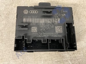 Audi A1 8X 15-18 Facelift Türsteuergerät Steuergerät Modul Vorne Links 8X0959792F