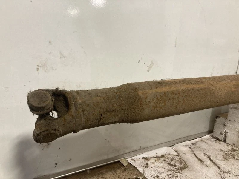 Rear Drive Shaft 25 Spline Yoke Fits 79-81 5TH AVENUE 1584790 — 第 3/4 张图片