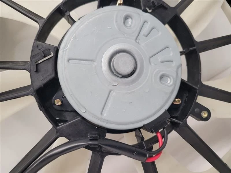 11-17 HONDA ODYSSEY 右握乘客散热器风扇电机风扇组件冷凝器   — 第 2/4 张图片