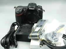 Nikon D300 12.3MP DSLR Camera Body Cables Books Strap etc 15K Clicks #914