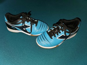 little boys soccer shoes