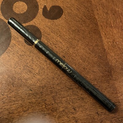 Mellow Precision Pen Eyeliner Black Liquid