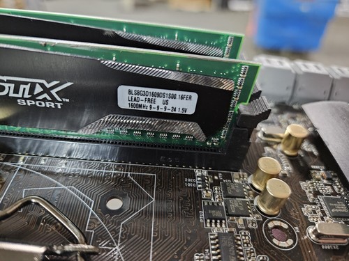 ASRock Z87 Extreme6 ATX Motherboard w/ i5-4670k 16GB DDR3 - Parts/Repair - Afbeelding 7 van 8