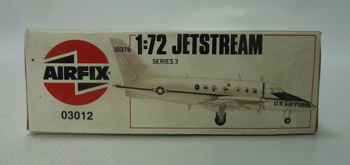 AIRFIX 03012 Handley Page Jetstream U.S. Airforce Series 3 - Modellbausatz 1:72 - Picture 3 of 3