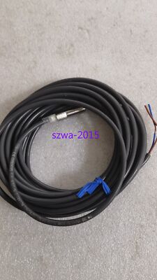 1pcs New Omron E2E-X2D1-N-Z(no box)