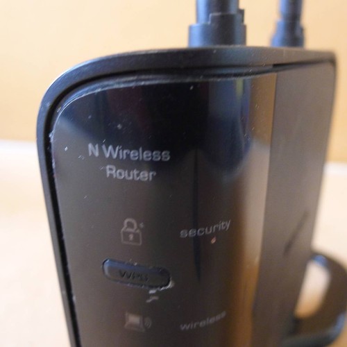 Belkin - N Wireless Starter Kit (Wireless Router und Wireless USB-Adapter) - Bild 4 von 24