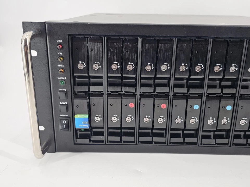 Addonics SR480S Storage Tower 36 eSATA Ports Hard Drive Docking Station - Image 3 of 4
