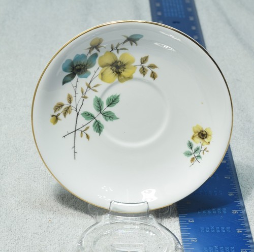 Taza de té y platillo Royal Eton con patrón floral amarillo y azul, porcelana de hueso fino - Imagen 2 de 10