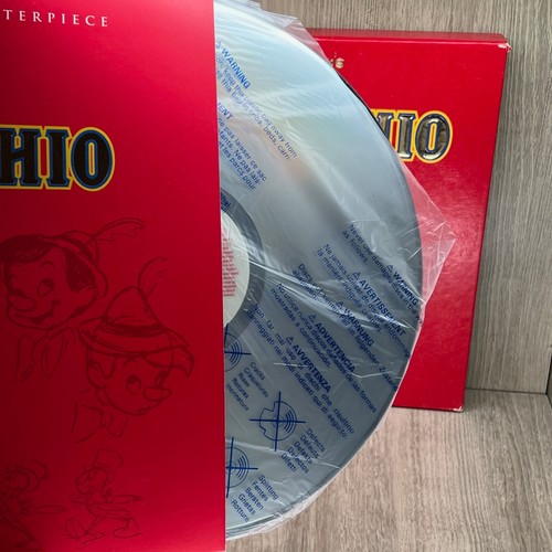 Walt Disney's Pinocchio Masterpiece Deluxe CAV LaserDisc Edition Complete Set - Imagen 7 de 12