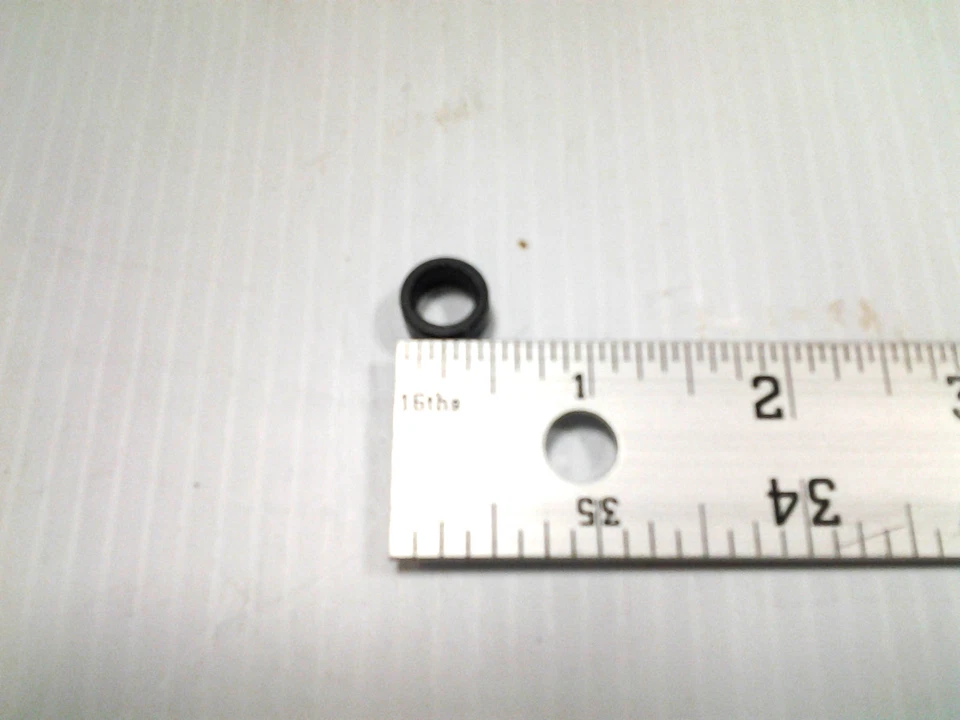 (95) NUEVO, ESPACIADOR DE CUERNO OEM Victory 5133647 - ENVÍO GRATUITO Foto 2 de 2