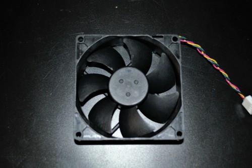 Foxconn Cooling Black Case Fan (PVA092G12S) 92mm 12v 0.4A - Picture 3 of 4