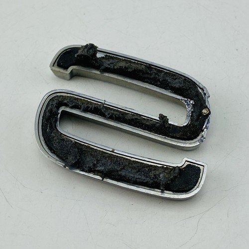 2007-2013 Volvo S80 Emblem Logo Symbol Badge Letter Rear Chrome OEM E23S - Foto 7 di 7