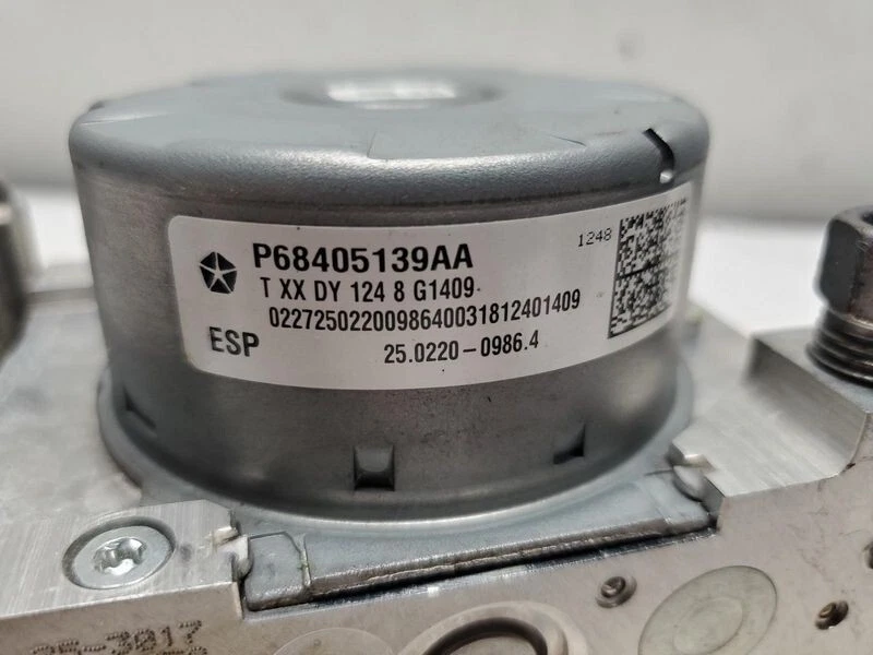 2018-2022 Dodge Challenger ABS Anti-Lock Brake Pump Control Module Assembly - Image 2 of 4