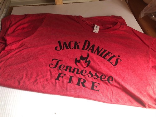 Camiseta para hombre Jack Daniels Tennessee ROJO FUEGO talla grande - Imagen 2 de 2