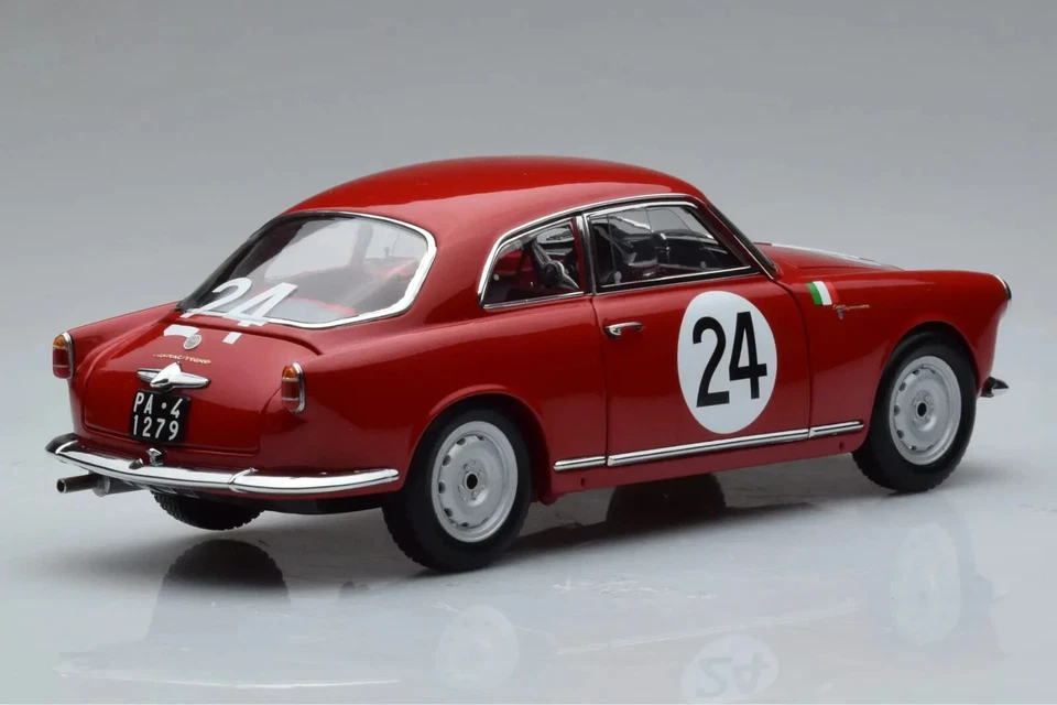 New KYOSHO ALFA ROMEO GIULIETTA N24 FLORIO 1958 1:18 Model Car RED 08957B KidBX - Image 2 of 4