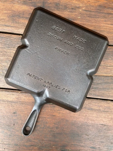 Griswold “Best Made” Cast Iron Breakfast Skillet