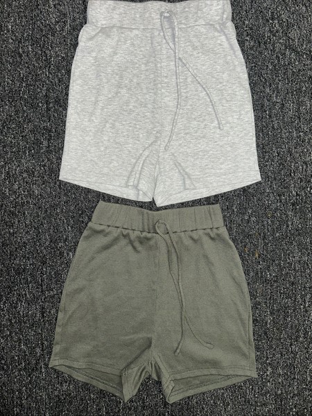 Ava And Ever Women’s Sz AU 8 Cropped Tshirt Tee Top Short Cuffed Sleeve VGC
