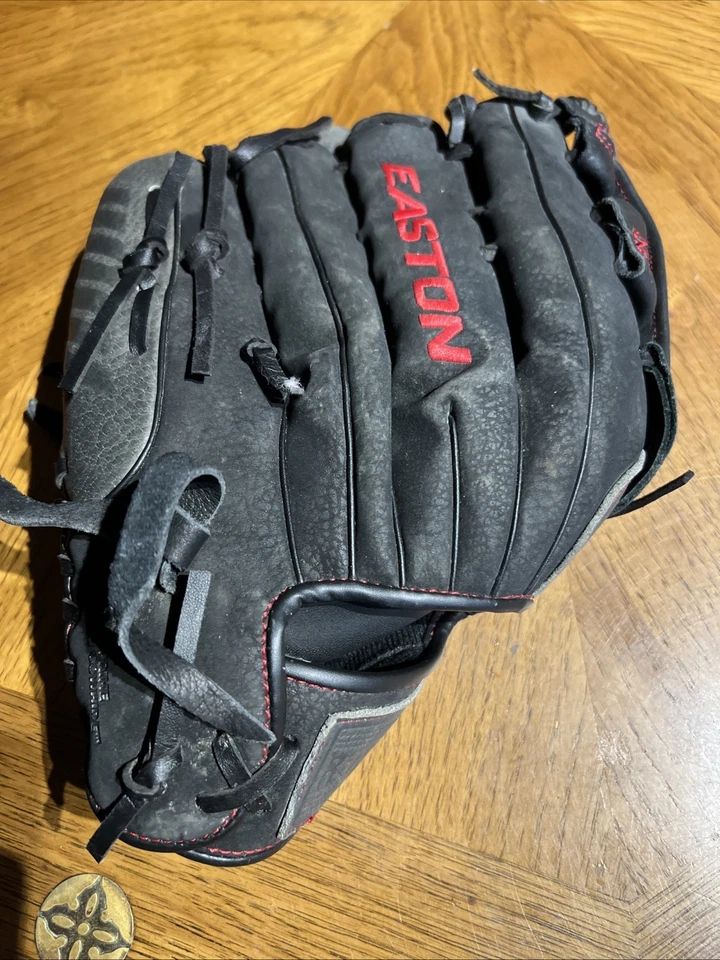 Easton Ronin RSP13 13" Slowpitch Glove Mitt Right Hand Throw RHT Black Red - Image 2 of 4
