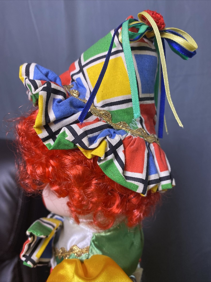 【ヴィンテージ】MOMENTS DE MODE Vntg 90s Red Curly Hair 17” Bisque Porcelain Boy Circus