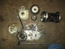 Yamaha 4.2L 250hp outboard shift rod, bearing carrier, gear set SOLD AS IS