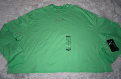 Nike Women's Rhinestone Swoosh Cropped Long Sleeve Shirt CZ4420