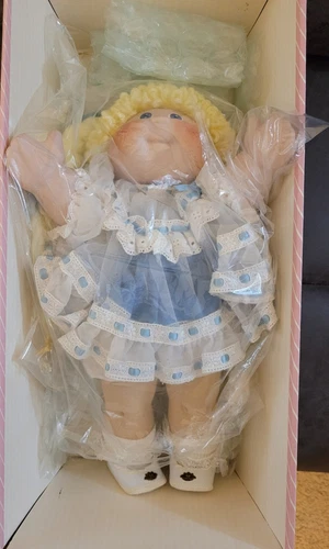 Vintage 1984 Cabbage Patch Kid Porcelain Doll Kellyn Marie #4882