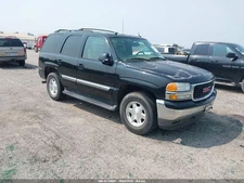 Used Turn Signal / Parking Light Assembly fits: 2005 Gmc Yukon Park Lamp-Turn Si