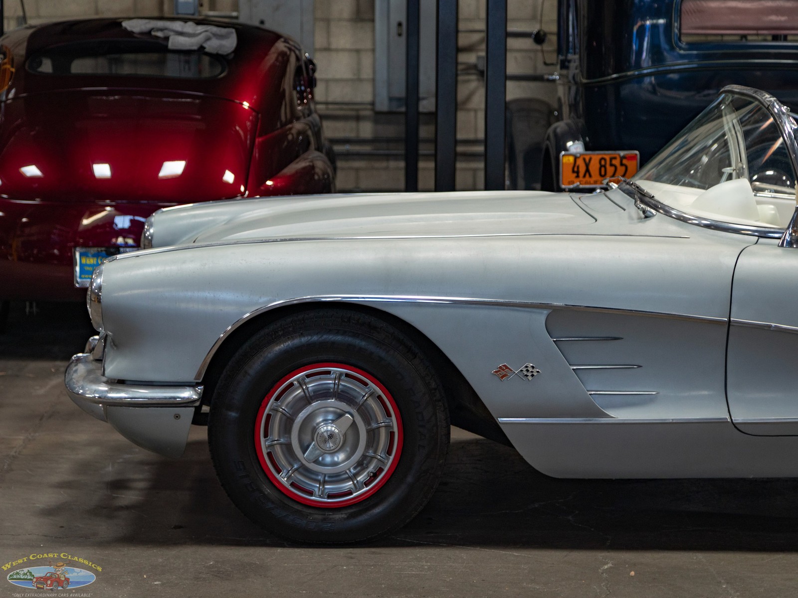 1960 Silver Chevrolet Corvette   | C1 Corvette Photo 2